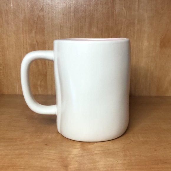 Rae Dunn “World’s Best Mom” Mug - Picture 3 of 6